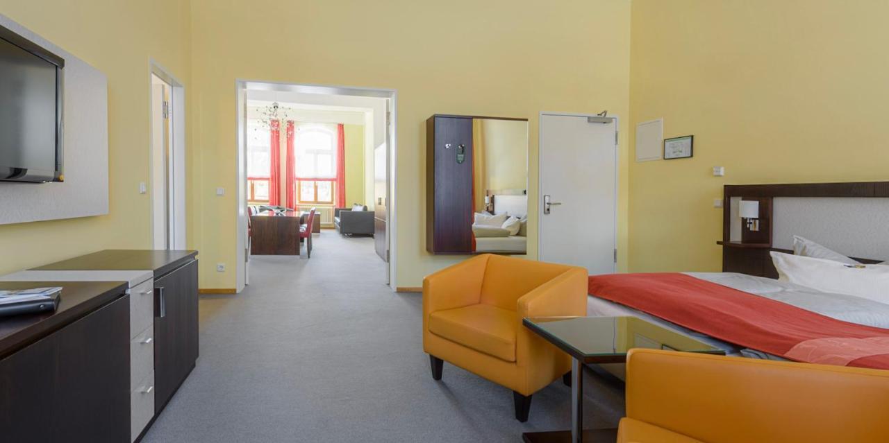 Hotel Am Tiefwarensee Dış mekan fotoğraf
