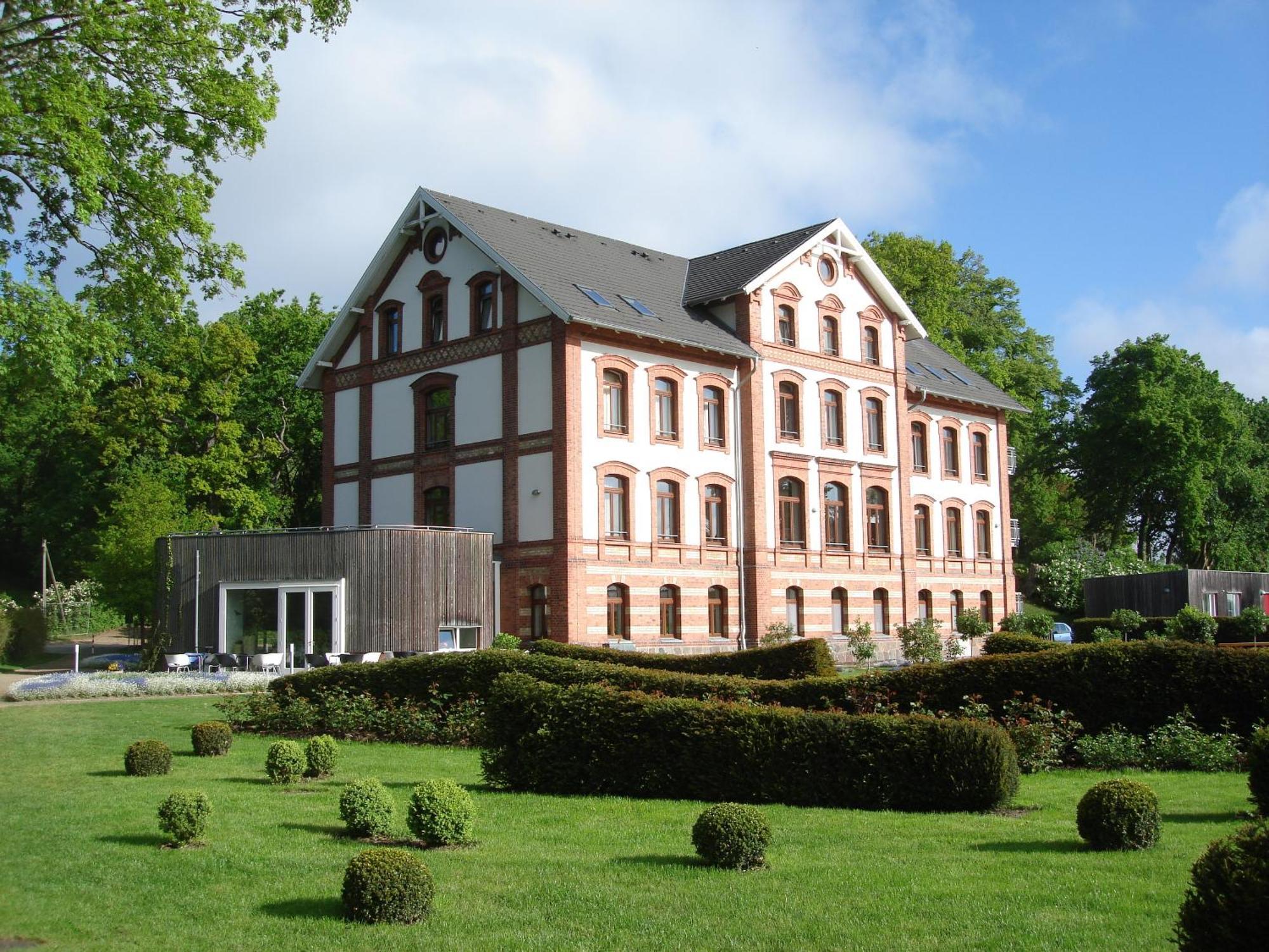 Hotel Am Tiefwarensee Dış mekan fotoğraf