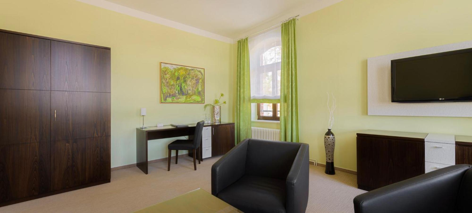 Hotel Am Tiefwarensee Dış mekan fotoğraf